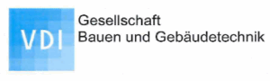 Ein blaues Logo mit den Buchstaben "VDI" neben dem Text "Gesellschaft Bauen und Gebäudetechnik".